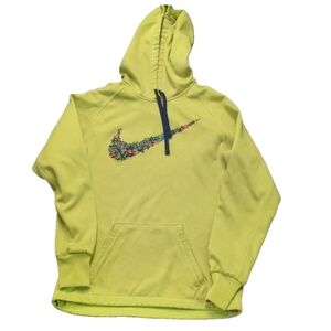 Nike therma for hoodie size small